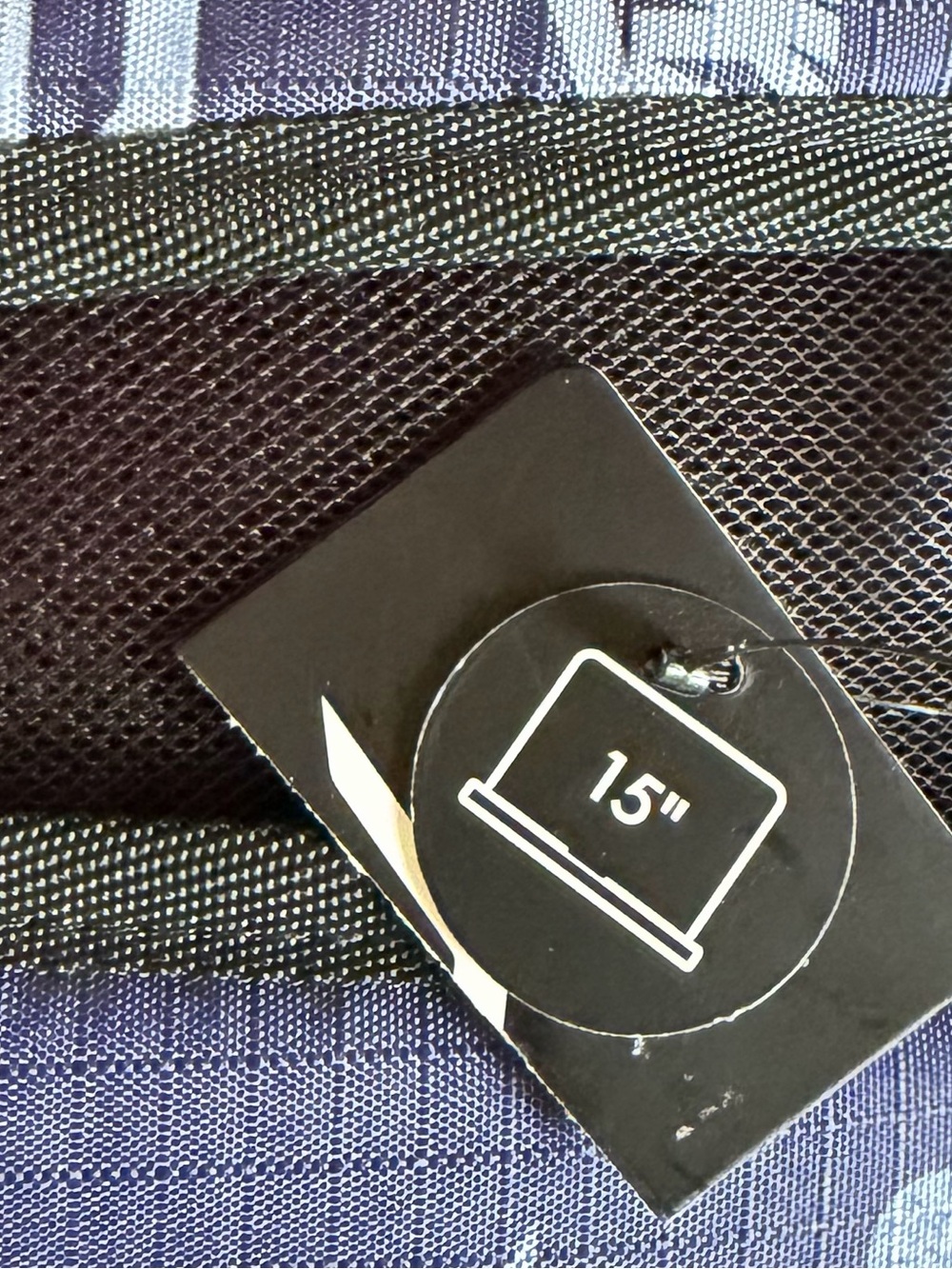 Nike Navy and White Graphic Logo Backpack lots of pockets holds 15in laptop - Picture 6 of 6